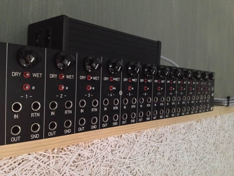 Custom Built Active 12x 1:2 Splitter / 2:1 Summer / Parallel Mixer incl. Patch Cables image 1