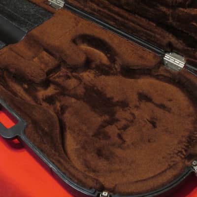 Vintage 1980s Peavey USA Contour Case For T-60 T-25 T-26 T-27 Guitars - Deluxe Interior - (PC/01) image 7