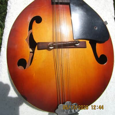 Gibson Kalamazoo KM-21 Mandolin, 1941, Sunburst, Case image 6