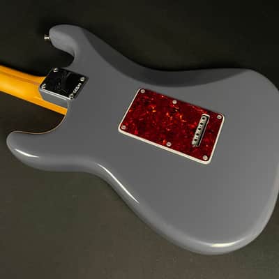 Fender American Professional Classic Stratocaster - HSS, Faded Black image 5