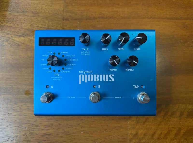Strymon Mobius