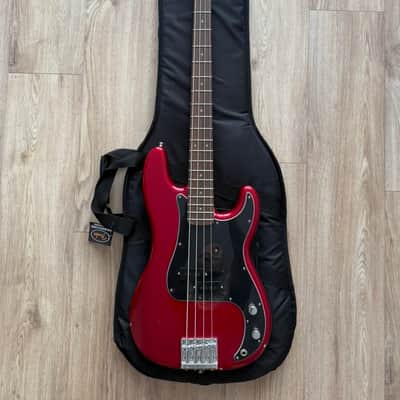 Fender Nate Mendel Artist Series Signature Precision Bass 2013 - Present - Candy Apple Red image 1