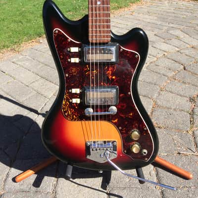 Supro Lexington Mid 60's Sunburst image 3