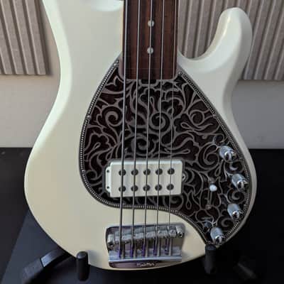 Ernie Ball Music Man 2005 Limited Edition Stingray 5 Bass