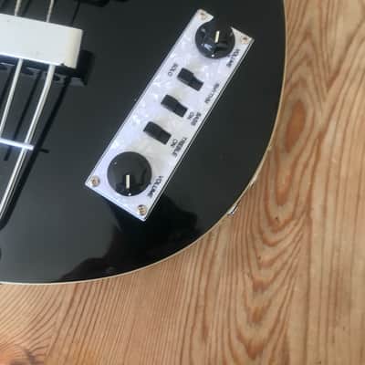 Hofner Ignition Series Violin Bass image 9