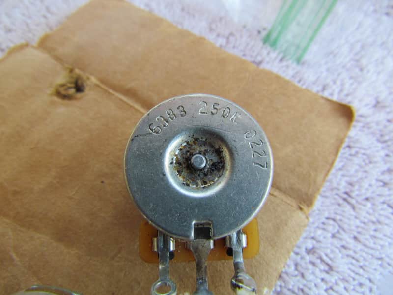 Fender Stratocaster Wiring Harness 3-250K Pots From Reissue Stratocaster READ ENTIRE DESCRIPTION 3-250K Stratocaster Potentiometers image 1