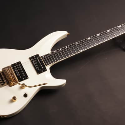 ESP Edwards E-HR-145III Horizon – Pearl White, Seymour Duncan