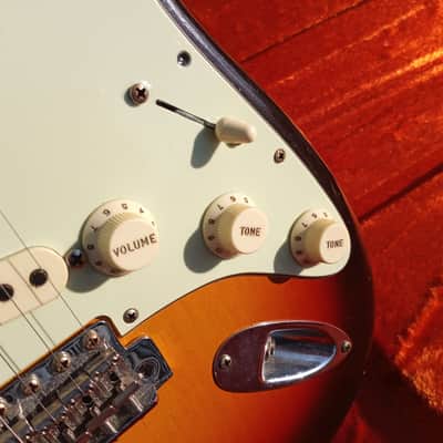 2016 NOS Fender Custom Shop 1958  Journeyman Relic Stratocaster in Chocolate 3 Tone Sunburst image 22