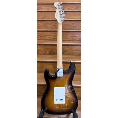 SECONDHAND Squier Bullet Stratocaster - Sunburst image 5