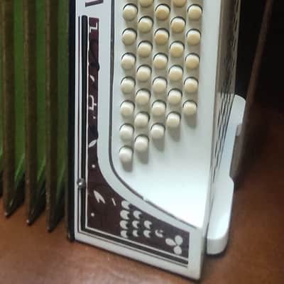 Hohner Verdi II 1960s - Art decó image 7