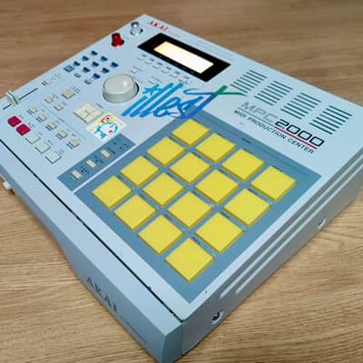 Akai MPC2000 MIDI Production Center 1997 - 2001 - Grey image 3