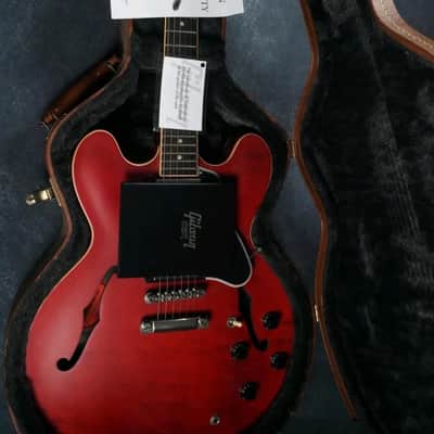 Gibson ES 335 Memhpis Cherry Satin 2014 - Cherry Satin image 18