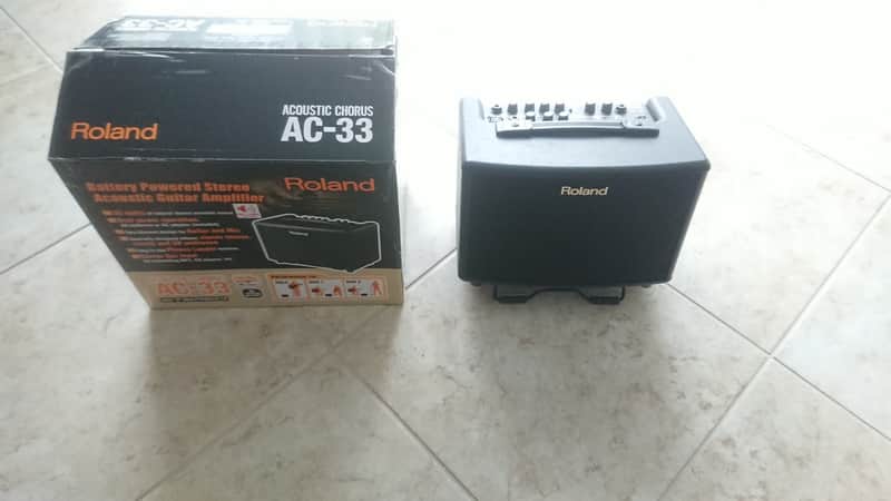 Roland AC-33 Acoustic Chorus 2-Channel 30-Watt 2x5" Acoustic Guitar Combo 2010 - Present - Black image 1