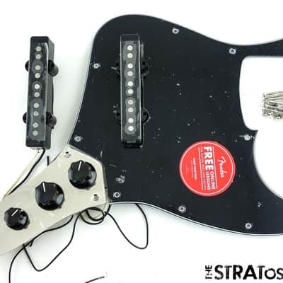Fender Squier Classic Vibe 70s Jazz Bass V 5 String, LOADED PICKGUARD Black image 1