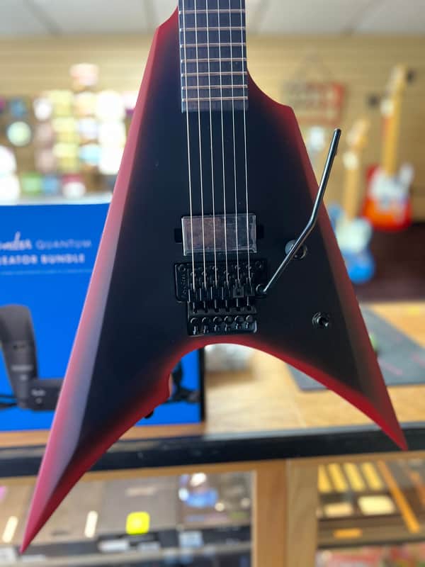 ESP LTD Arrow Black Metal 2021 - Present - Black Satin