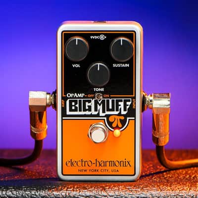 Electro Harmonix Op Amp Big Muff Pi Fuzz Guitar Effects Pedal image 9