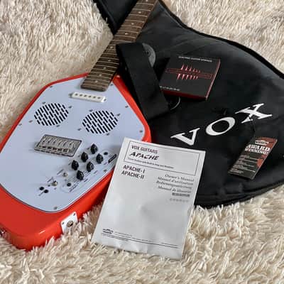Vox Apache 2 Electric Guitar Salmon Red w/ Free Digitech Trio Pedal image 8