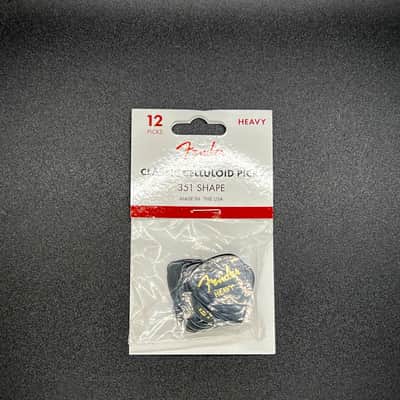 Fender Classic Black Celluloid Picks 351 Heavy 12pk image 1
