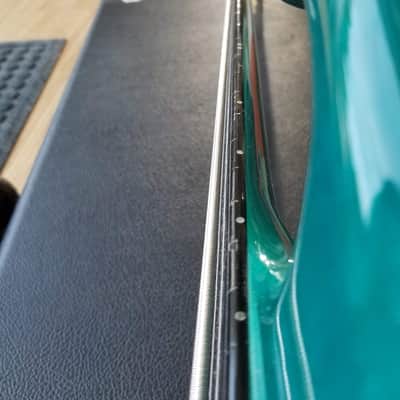 Pedulla MVP-6 Hexabuzz Fretless 6 String Left-Handed 1993 Green/Blue image 17