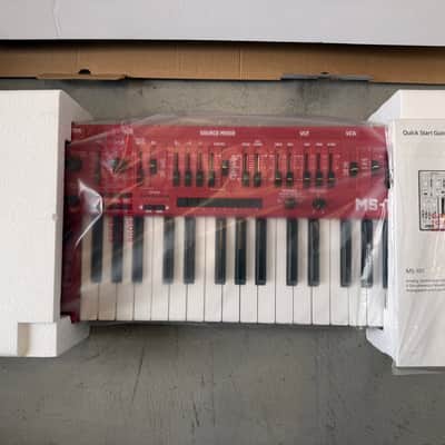Behringer MS-101 Analog Synthesizer Red w/ Original Box Bild 5