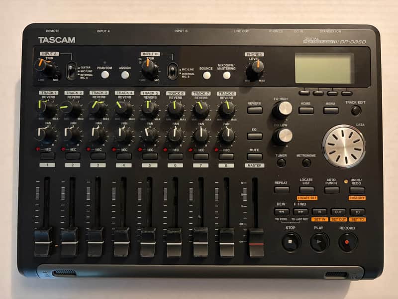 TASCAM DP-03SD 8-track Digital Portastudio 2017 - Present - Black image 1