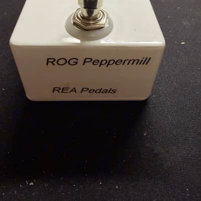 REA Pedals *CLONE * Runoffgroove ROG Peppermill overdrive *Clone* 2026 - White image 2