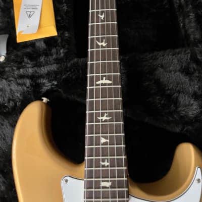 PRS Silver Sky in Golden Mesa. Literally in New Condition with 2 Original Cases. PRS Gigbag and PRS Silver Sky Hard Shell Case. image 3