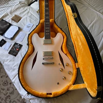 Gibson Custom Shop Dave Grohl Signature DG-335 Limited Edition 2025 - Alpine White #45 of 50 image 5