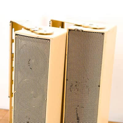 EAW UB52 Two-Way Full-Range Loudspeaker (PAIR) CG0103U image 2