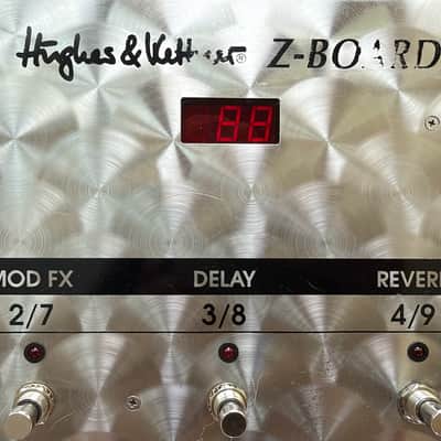 Hughes & Kettner ZenTera 2x100-Watt Stereo 2x12" Digital Modeling Guitar Combo image 3