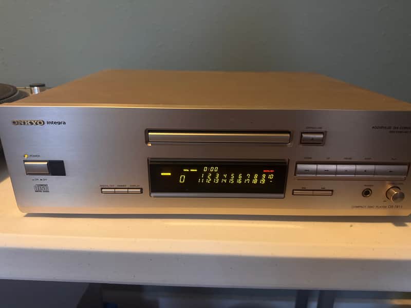 Onkyo DX-7911  CD Player