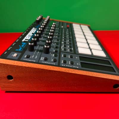 Dave Smith Instruments Tempest 6-Voice Drum Machine With Decksaver image 13