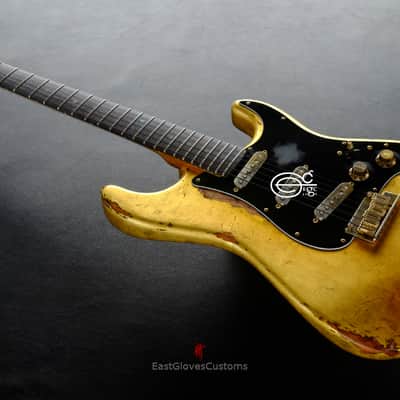 Fender American FSR Deluxe Stratocaster 24k Pure Gold Leaf ‘69 Custom Shop Abigail Ybarra pups Relic image 9