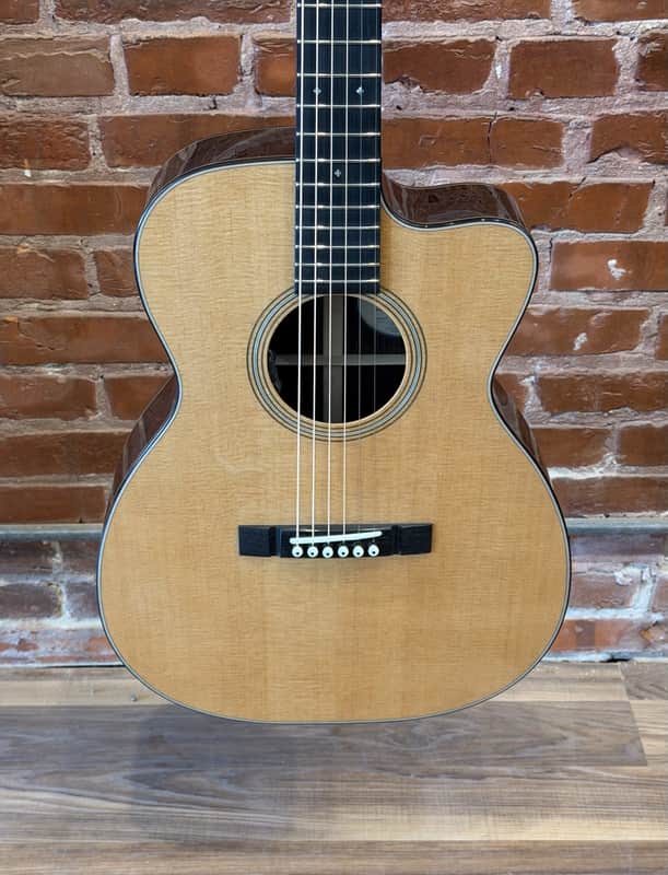 Bourgeois Down East Series Soloist OMCE with hard case image 1