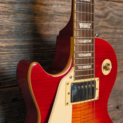 Used Epiphone 2005 Les Paul Standard Left Handed - Cherry Sunburst w/Case image 4