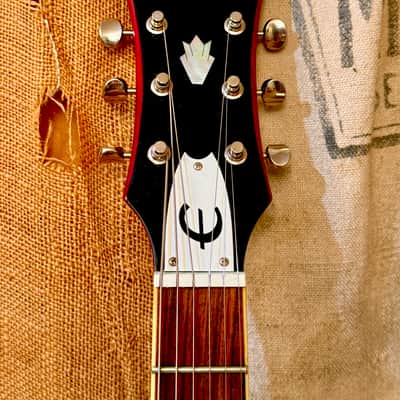Epiphone Riviera MIK 2006 - Cherry w/Bigsby image 4