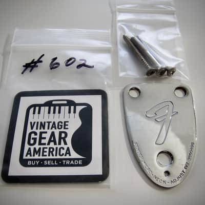 Fender Three Bolt Neck Plate with Original Screws Authentic Vintage Guitar Part Circa-1976-1981-Chrome image 4