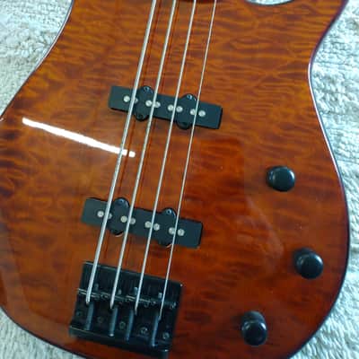 Peavey Millennium BXP Dark Quilted Finish image 7