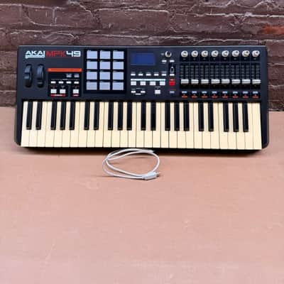 Akai MPK 49 usb/MiDi Performance Keyboard