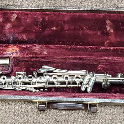 AT Metal Clarinet in Bb new leather pads 1930's ? 1940's - Nickel chrome VIDEO image 1