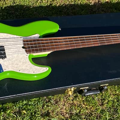 Carey Nordstrand  Nordy VJ5 5 String Bass Guitar image 9