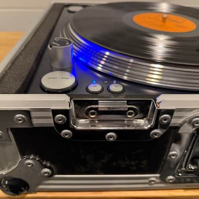 Stanton ST.150 - High Torque Turntable Road Case & D500 AL MKII Cartridge - Gray image 11