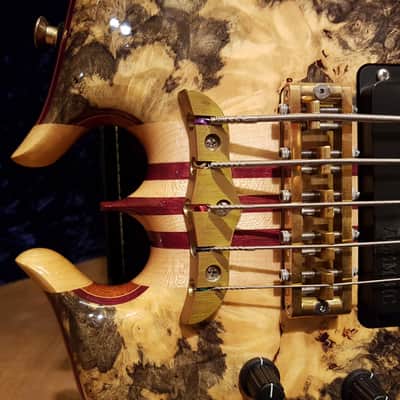 2006 Alembic MJLB 5 Signature Standard Bass Buckeye Burl 5 String image 8