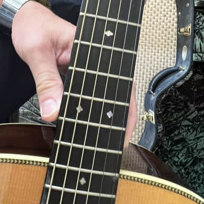 2000 Marrtinn HD28V Acoustic Guitar BEAUTIFUL -One Owner image 7
