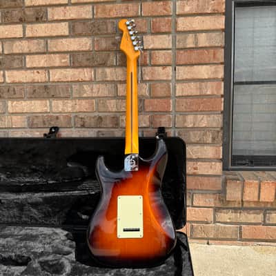 Fender American Deluxe Stratocaster 2014 - Sunburst image 4