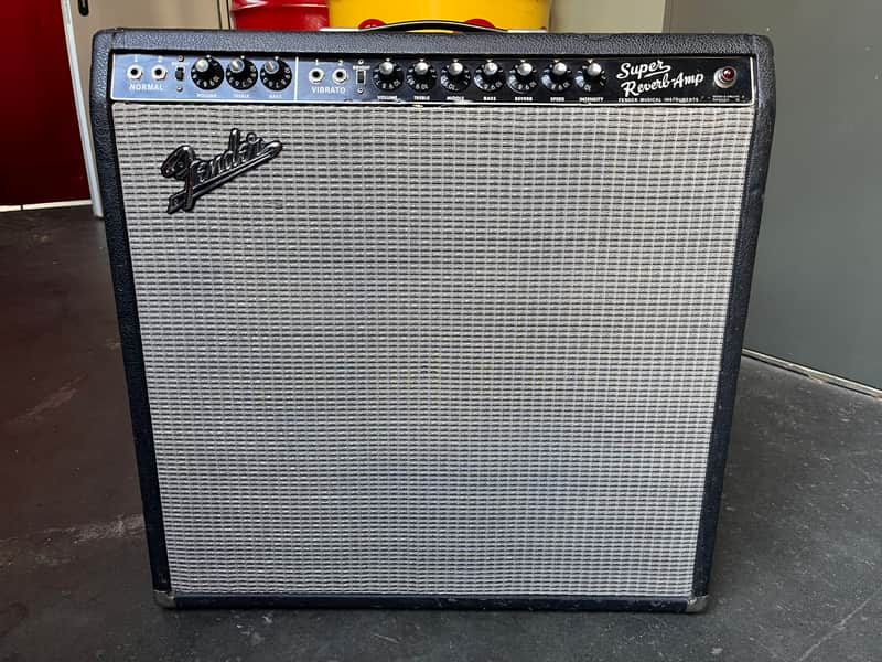 Fender Super Reverb 2-Channel 40-Watt 4x10" Guitar Combo