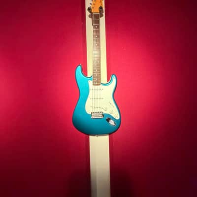 Fender Eric Johnson Stratocaster with Rosewood Fretboard 2009 - 2018 - Lucerne Aqua Firemist image 4