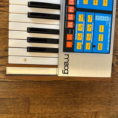 Moog Source Monophonic Analog Synthesizer with Patch Memory 1981 - 1985 - Serviced with Original Box and Manual image 4