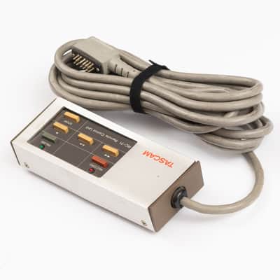 TASCAM RC-71 Remote Control (For TASCAM 22-4, 32, 34B, 38, 42, 42N, 44, 44OB, 48, 48-OB / 112, 122 MKII, 122, 133, 234, 388) image 3