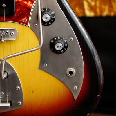 Novo Serus J '64 3-Tone Burst Electric Guitar image 6